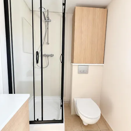 Apartment Renove A Neuf - Doutre - Parking Gratuit Angers